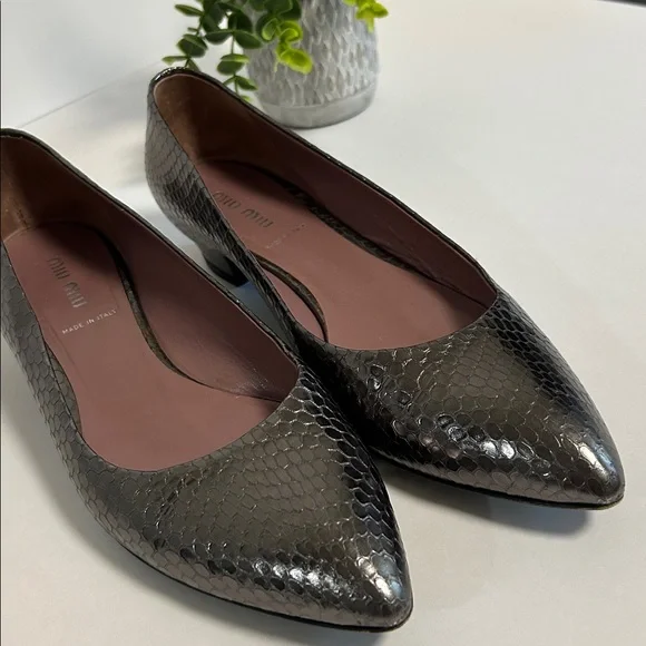 Miu Miu Metallic Snakeskin Women's Flats - Picture 14 of 14